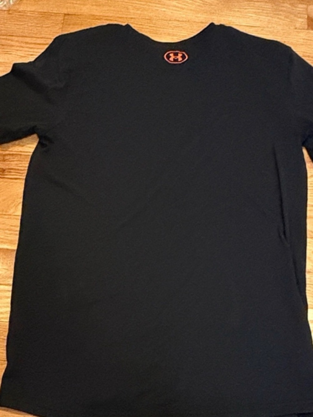 Under Armour Boys XL Black Graphic Tee “Outta Here” Baseball Shirt - Picture 2 of 3